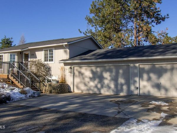 17783 W Rice AVE, Hauser, ID 83854