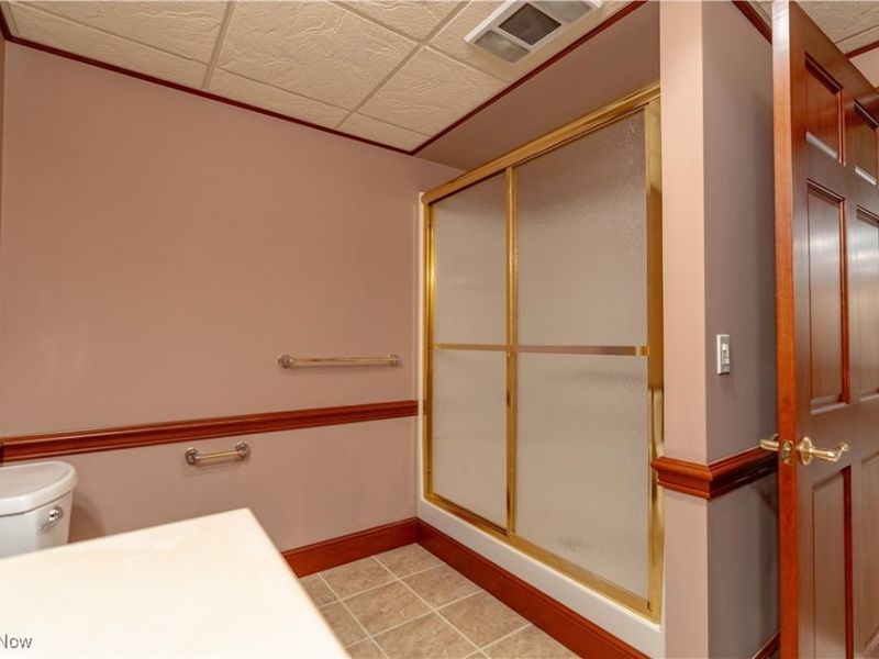 6182 Bertram Avenue NW, Canton, OH 44718 Photo 41