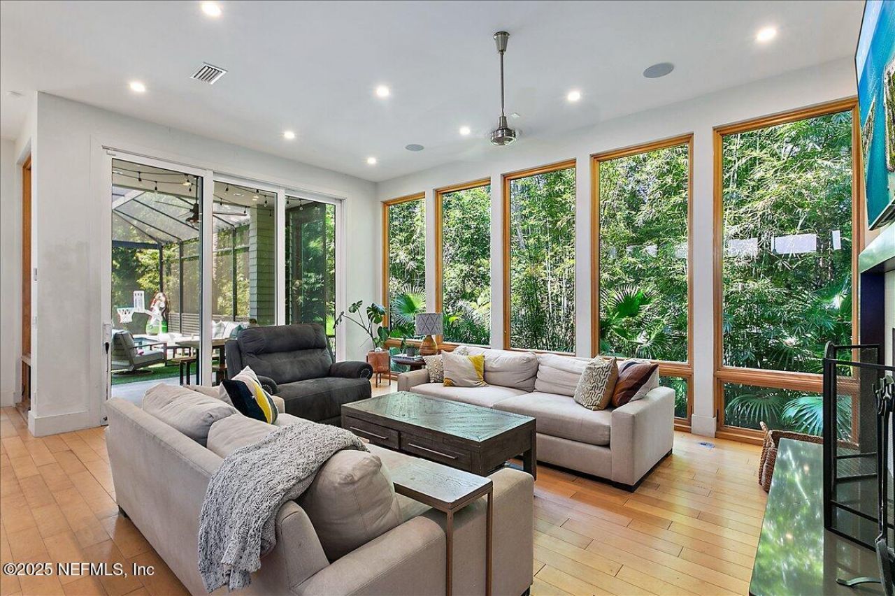 2446 Seminole Road, Atlantic Beach, FL 32233 Photo