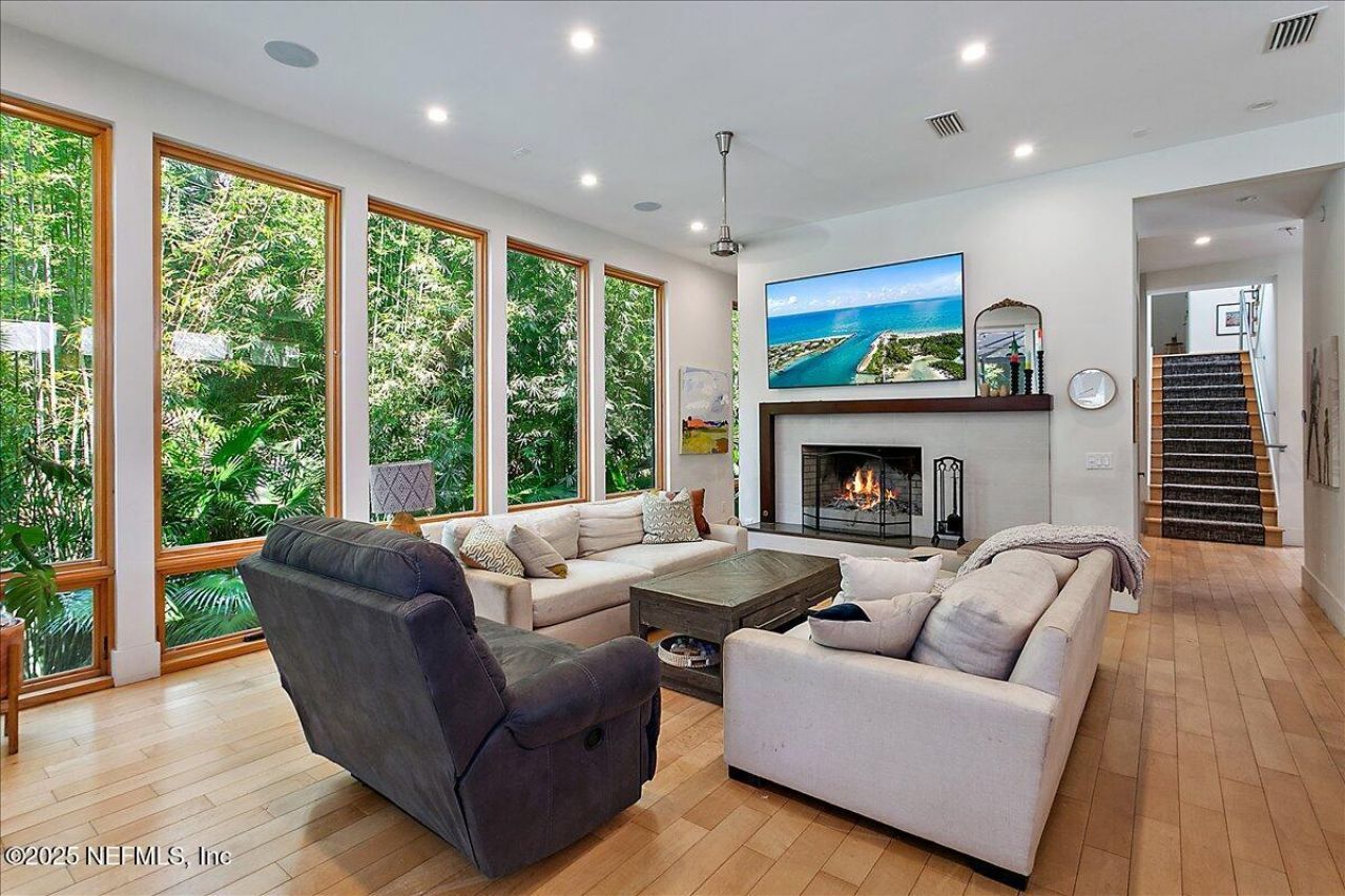 2446 Seminole Road, Atlantic Beach, FL 32233 Photo