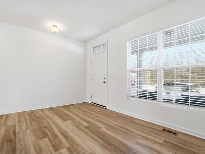 6245 Kemp Street, Westerville, OH 43081 Photo 4