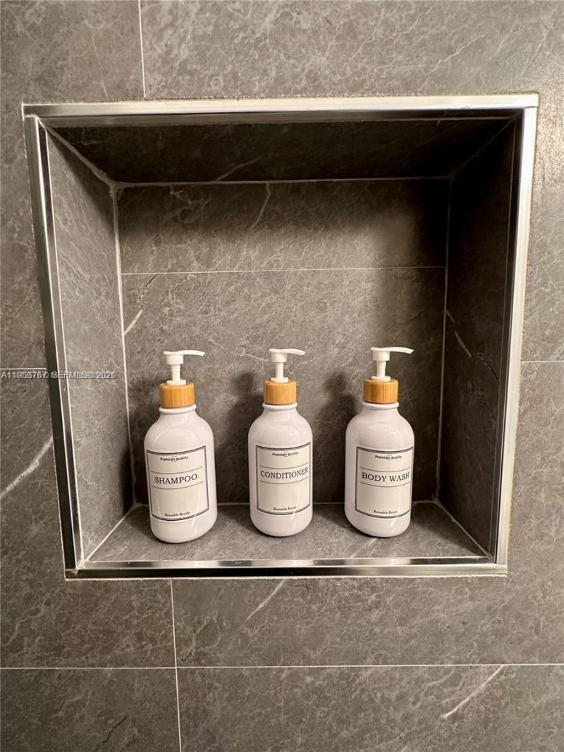 126 Mendoza Ave, Unit 2, Coral Gables, FL 33134 Photo