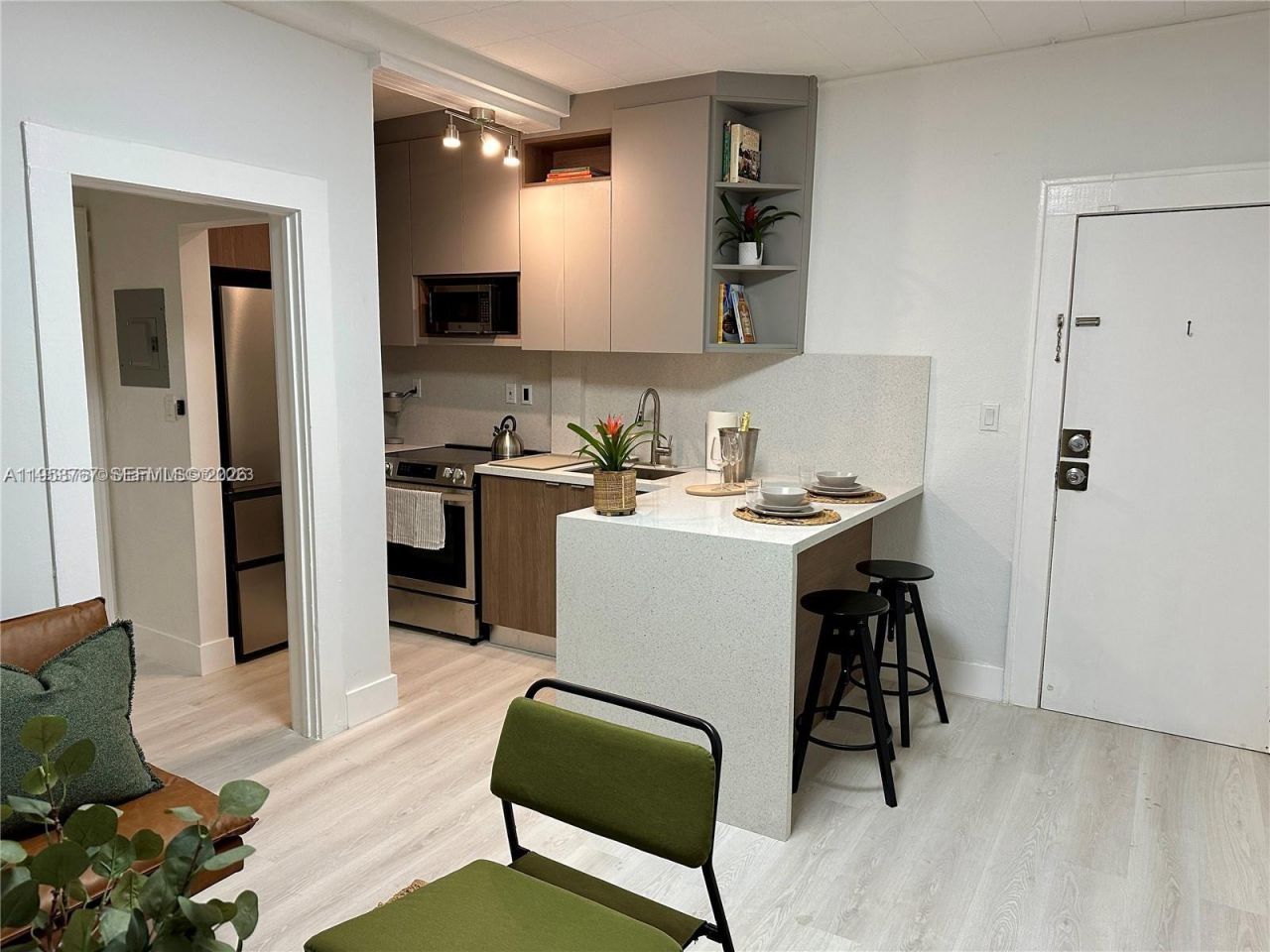 126 Mendoza Ave, Unit 2, Coral Gables, FL 33134 Photo