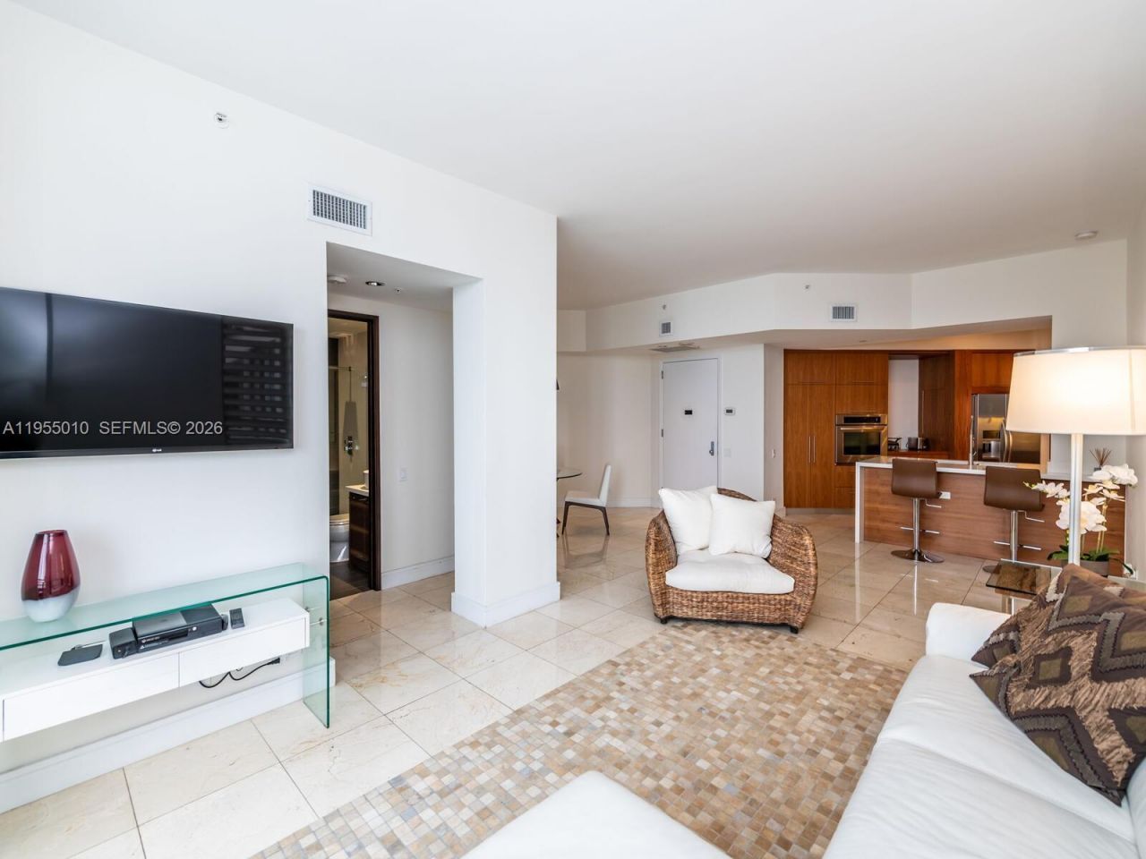 888 Brickell Key Dr, Unit 210, Miami, FL 33131 Photo