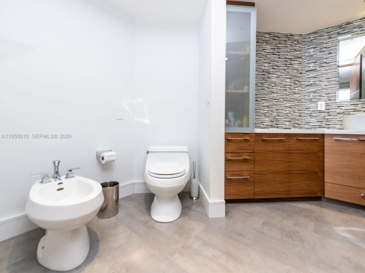 888 Brickell Key Dr, Unit 210, Miami, FL 33131 Photo