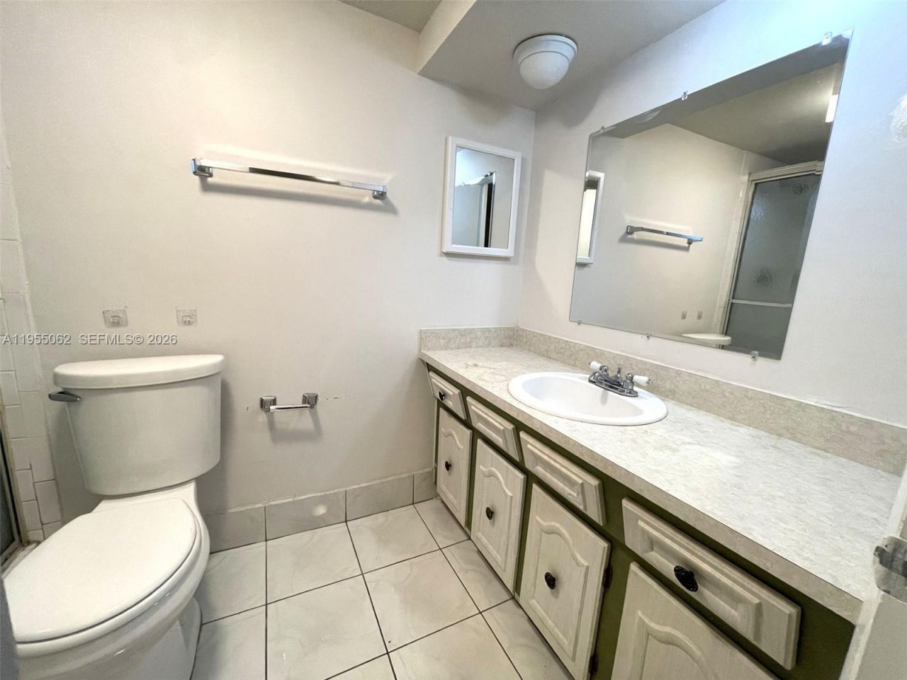 4191 NW 41st St , Unit 418, Lauderdale Lakes, FL 33319 Photo