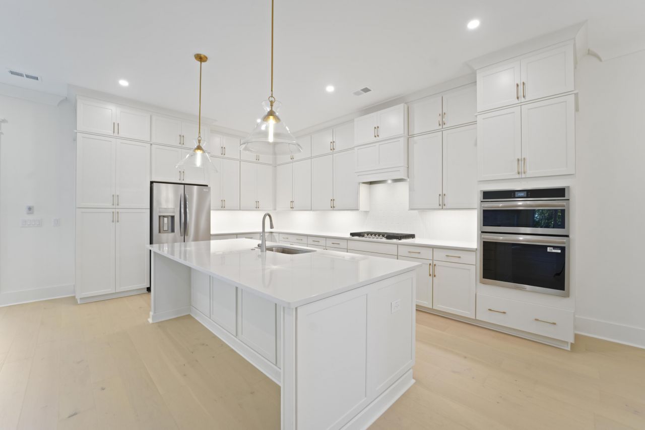 1864 Fruitwood Avenue Photo 18