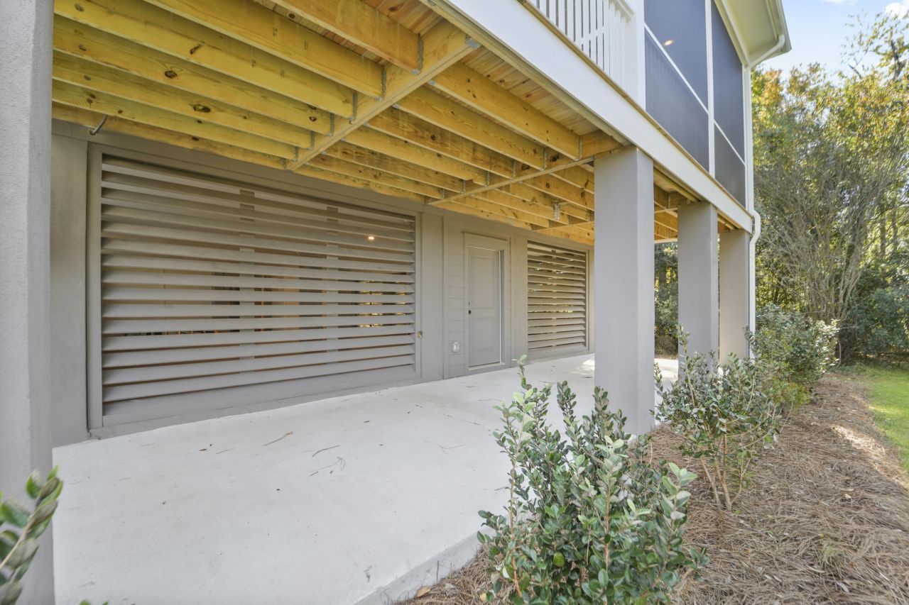 1864 Fruitwood Avenue Photo 56