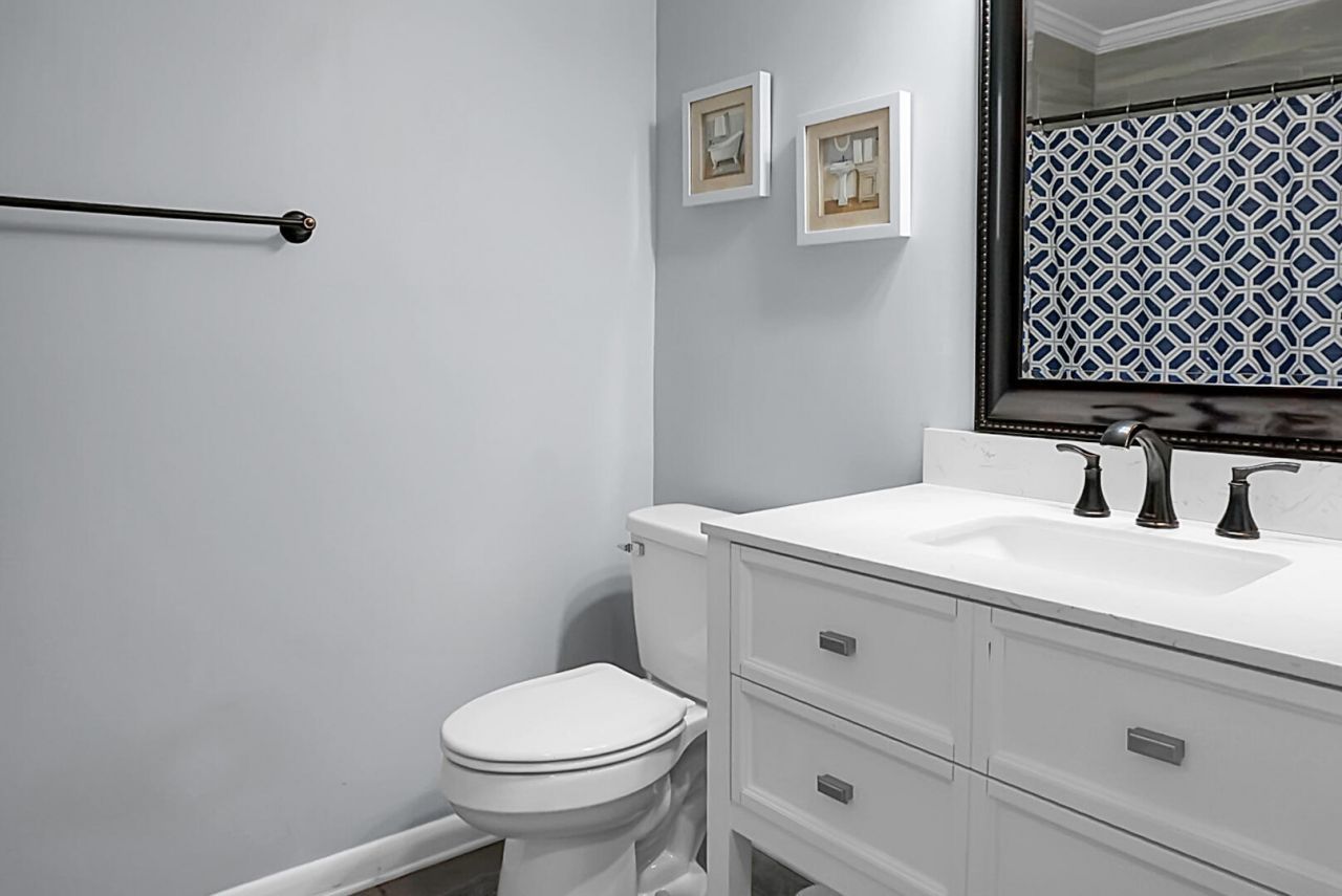 1256 Hillside Drive Photo 36