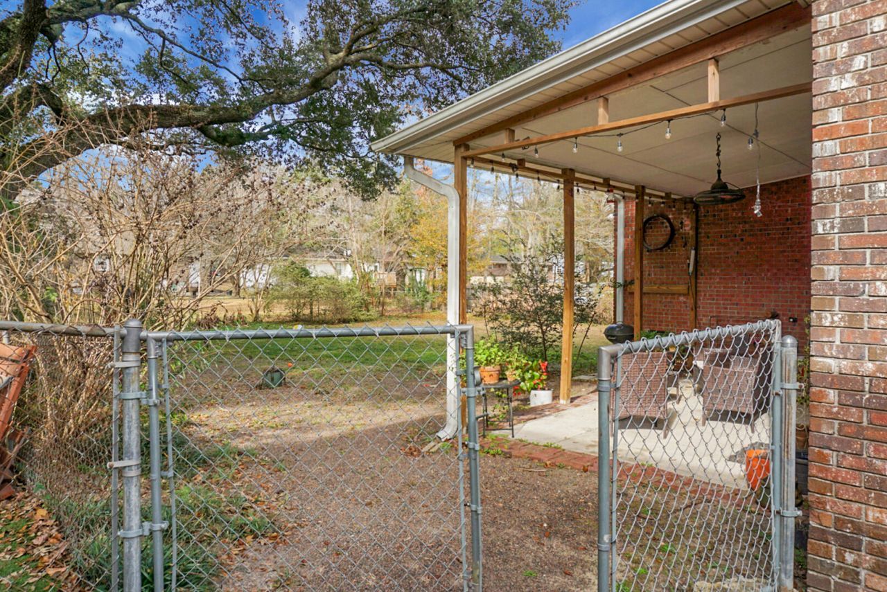 1256 Hillside Drive Photo 40