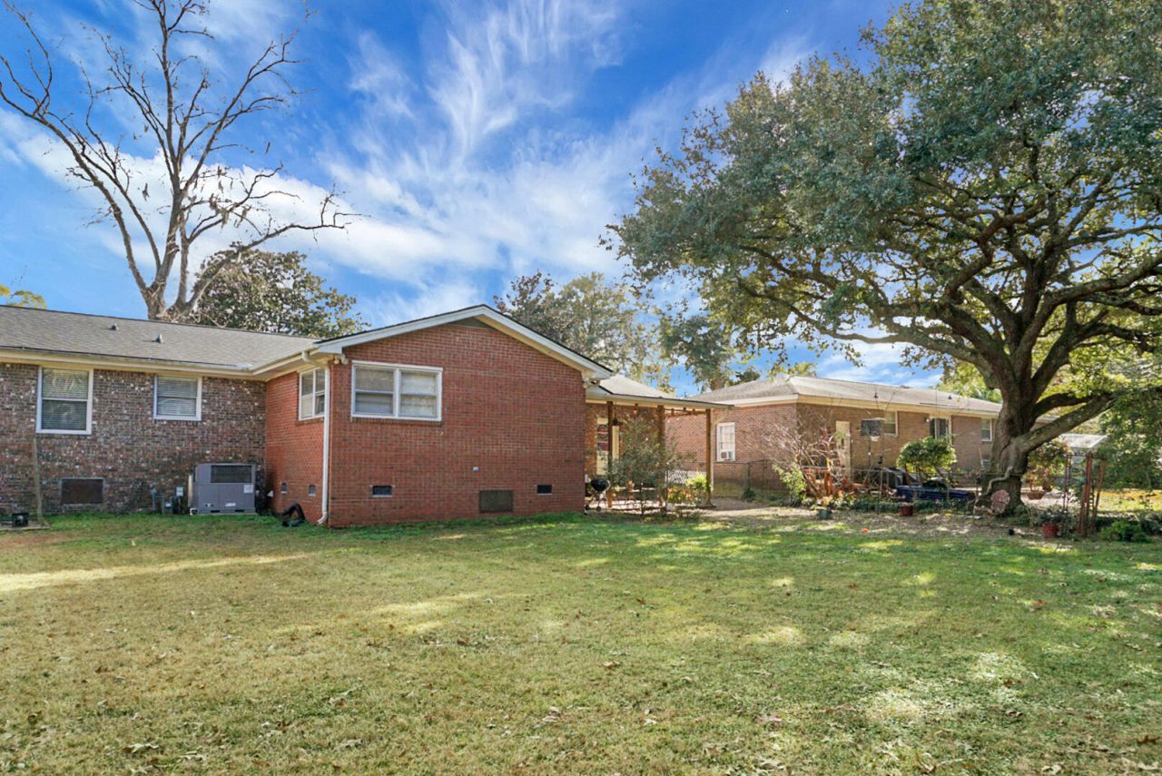 1256 Hillside Drive Photo 47