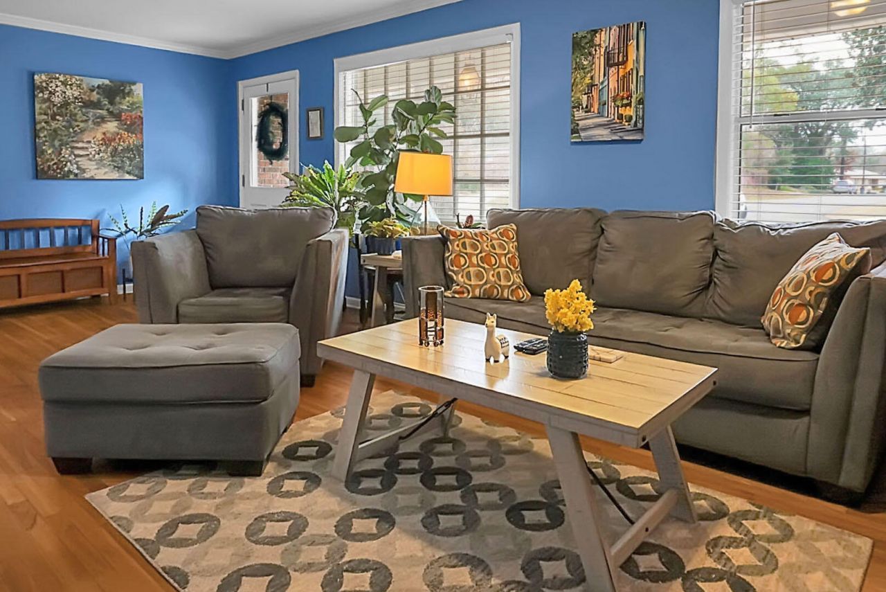 1256 Hillside Drive Photo 7