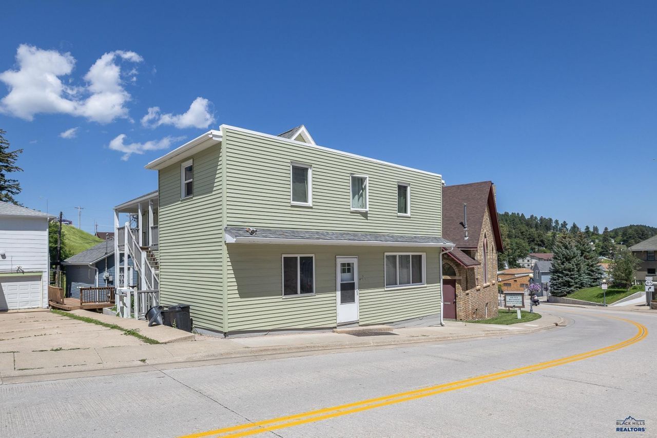 8 Baltimore, Lead, SD 57754 Main Photo