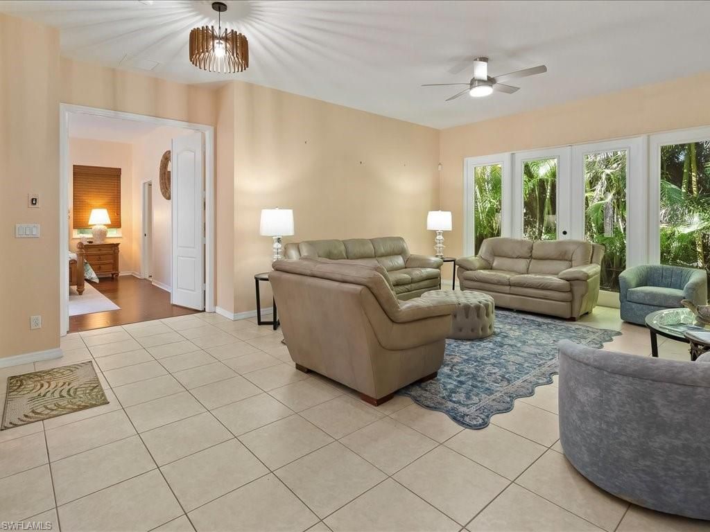 1309 Briarwood Ct, Naples, FL 34104 Photo