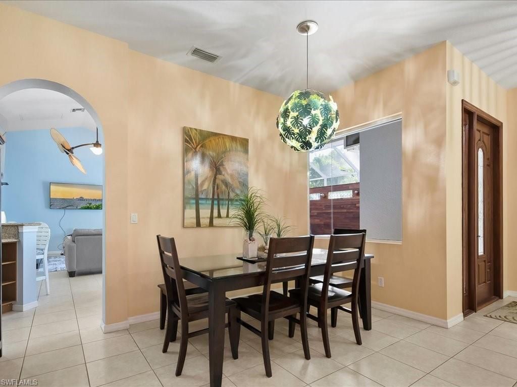 1309 Briarwood Ct, Naples, FL 34104 Photo