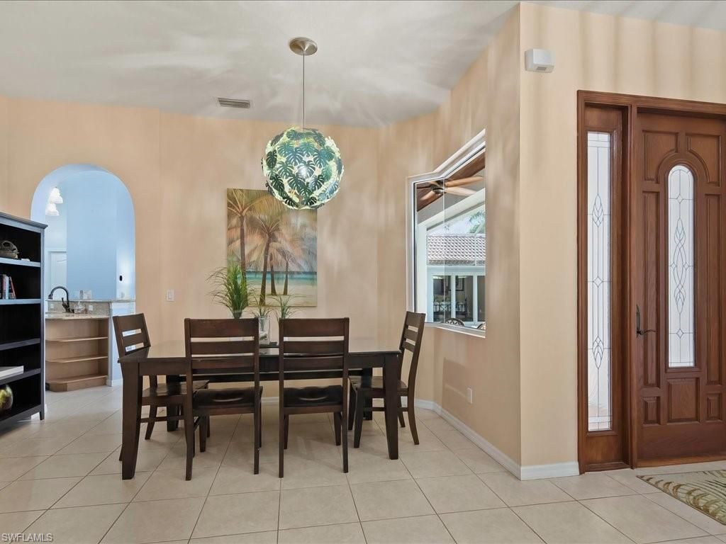 1309 Briarwood Ct, Naples, FL 34104 Photo