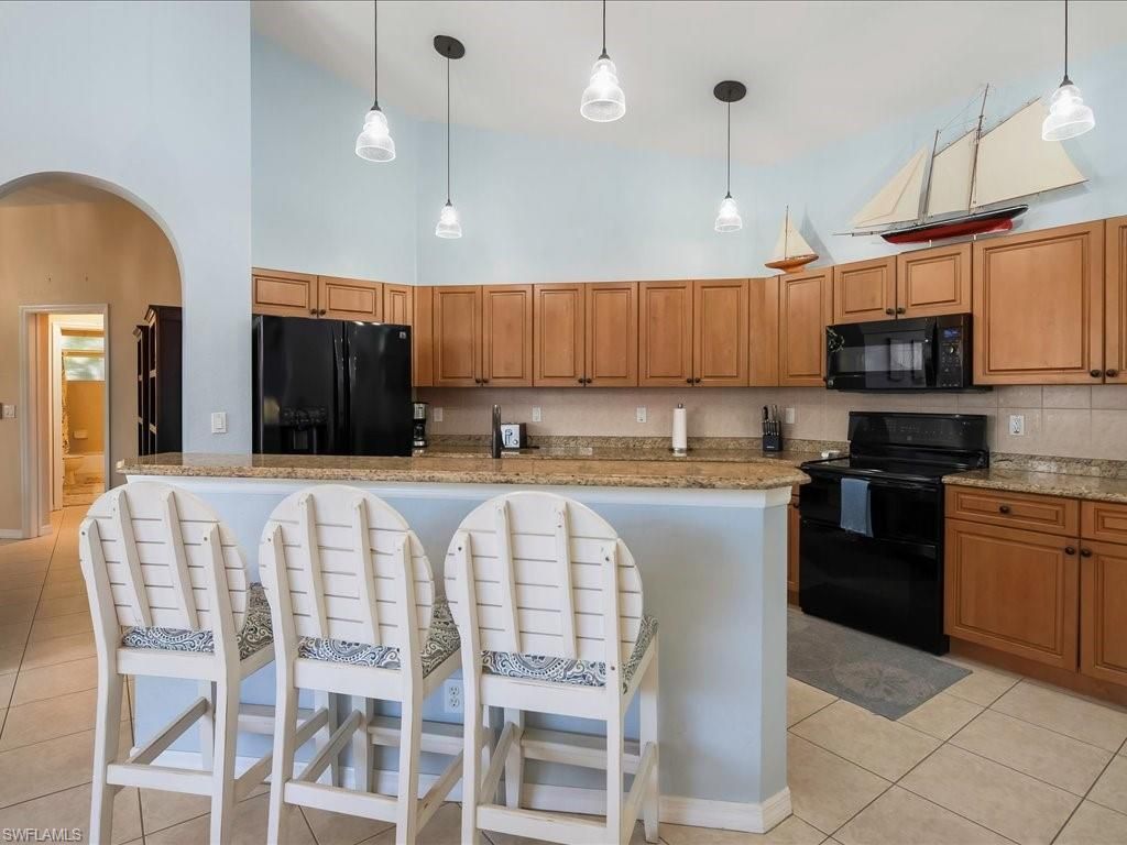 1309 Briarwood Ct, Naples, FL 34104 Photo