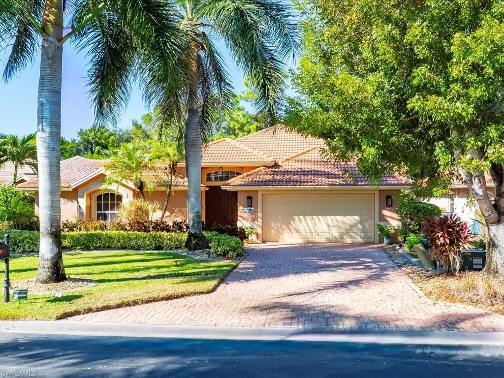 1309 Briarwood Ct, Naples, FL 34104 Photo
