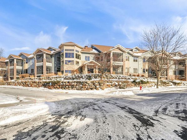 10 Glen Brook Way, Unit 109, Fitchburg, WI 53711