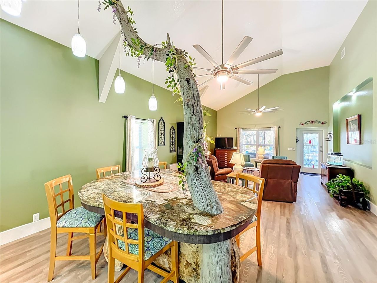 1825 Pams Way, Geneva, FL 32732 Photo