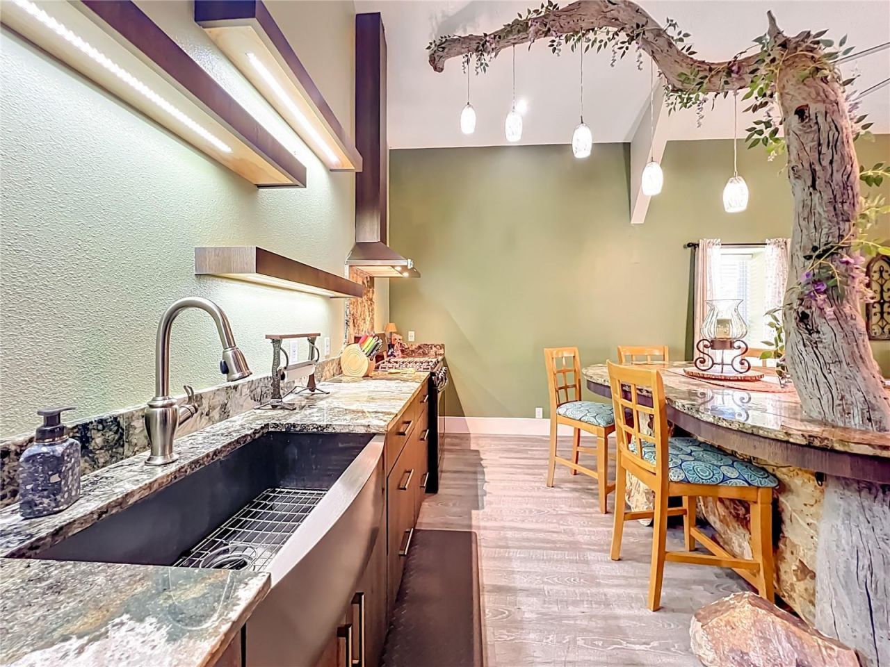 1825 Pams Way, Geneva, FL 32732 Photo