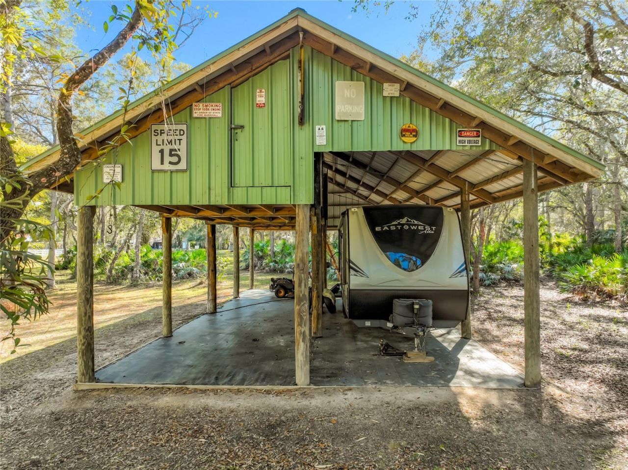 1825 Pams Way, Geneva, FL 32732 Photo