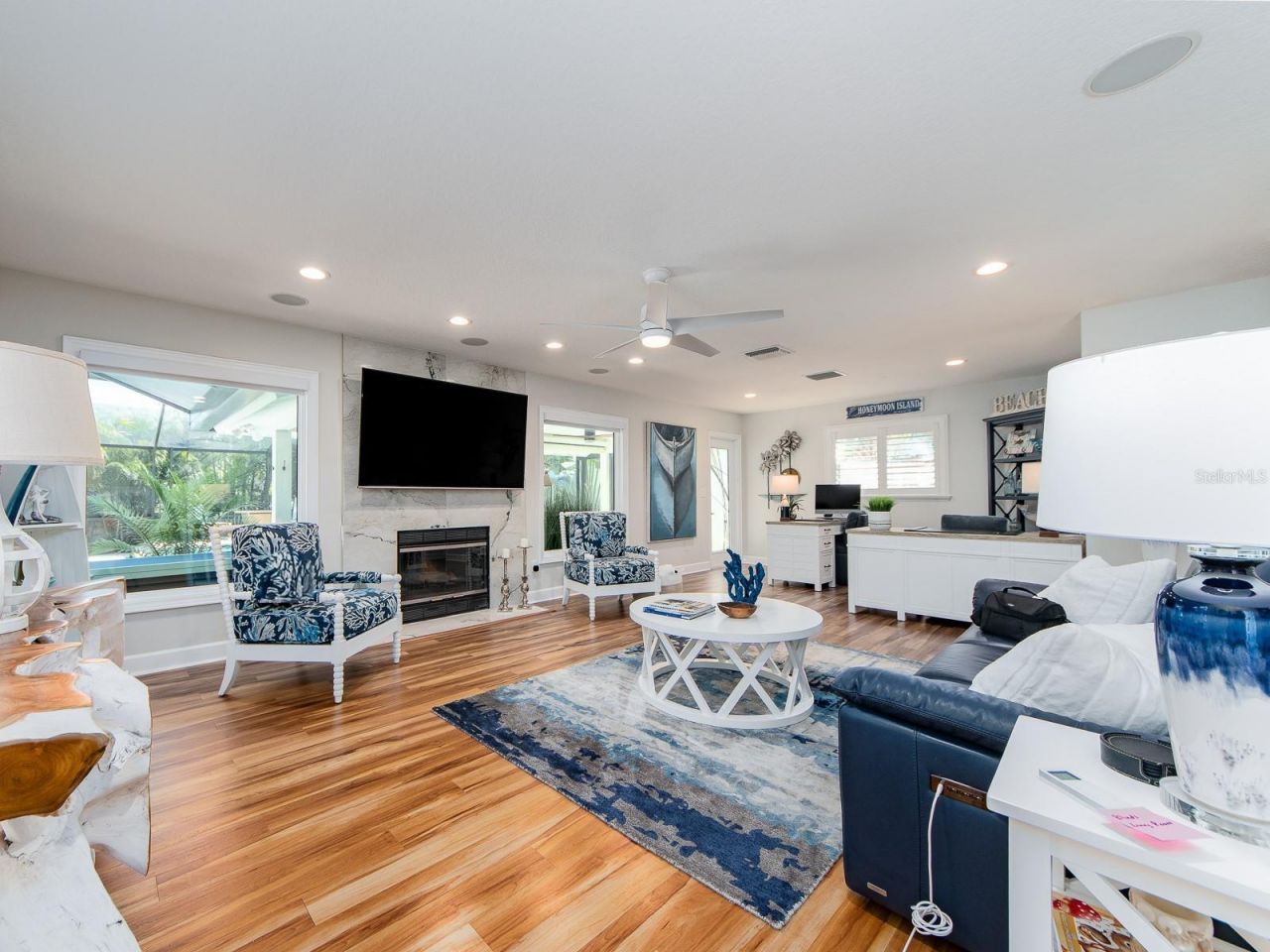 557 Florida Avenue, Palm Harbor, FL 34683 Photo