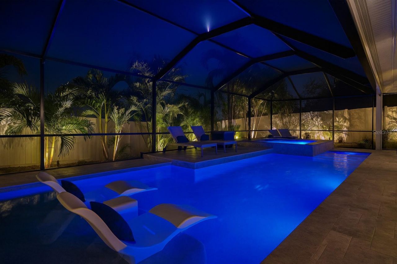 557 Florida Avenue, Palm Harbor, FL 34683 Photo