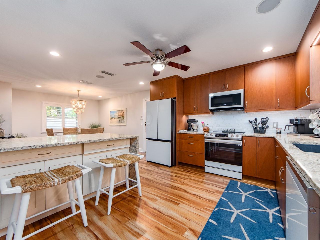 557 Florida Avenue, Palm Harbor, FL 34683 Photo