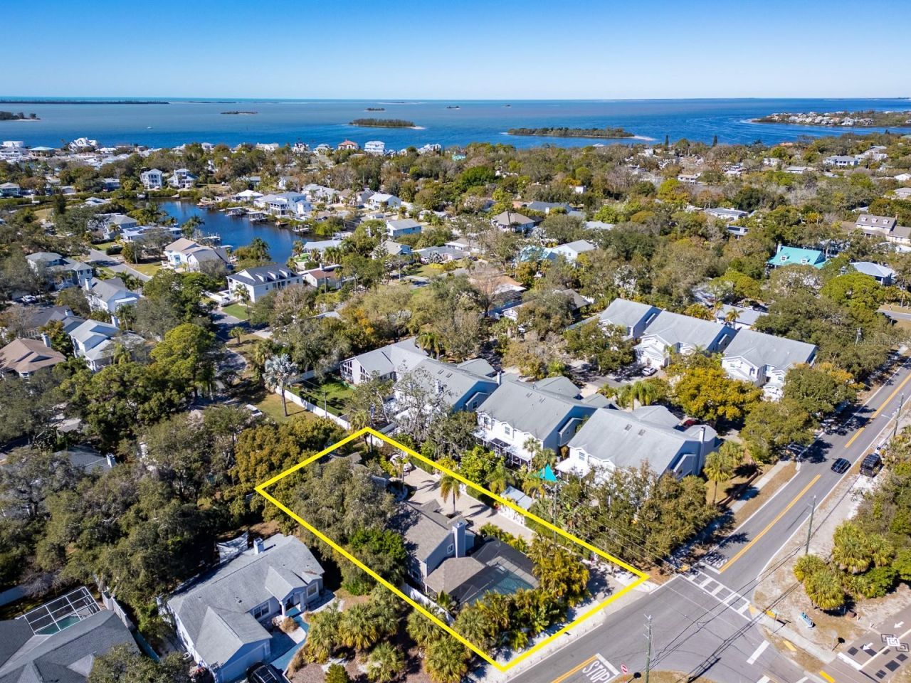 557 Florida Avenue, Palm Harbor, FL 34683 Photo