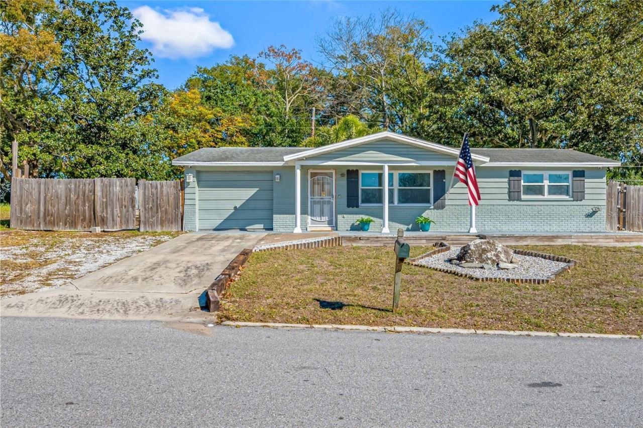 3412 Peterborough Street, Holiday, FL 34690 Main Photo