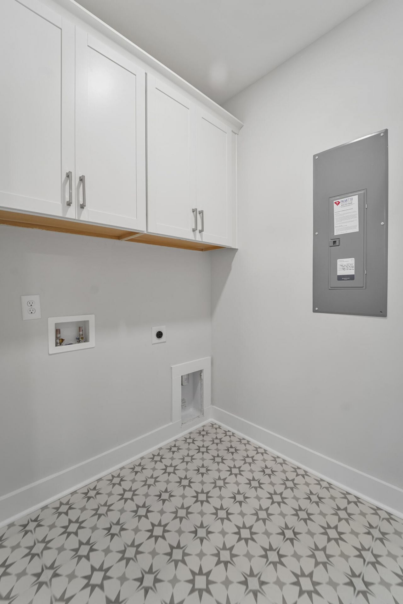 1892 Grover Drive Photo 44