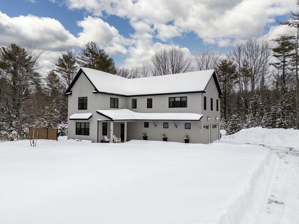 21 Renee Road, Freeport, ME 04032