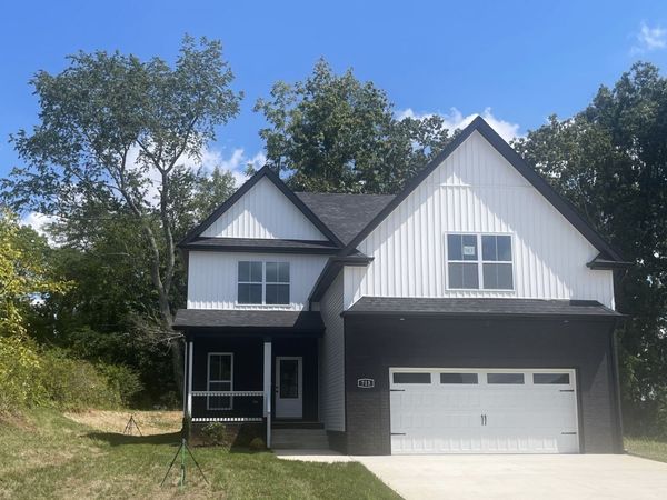 713 Eva Agnes Avenue, Clarksville, TN 37042