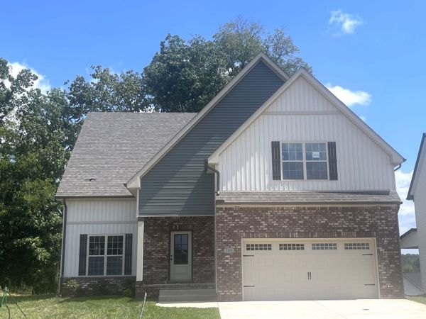 709 Eva Agnes Avenue, Clarksville, TN 37042