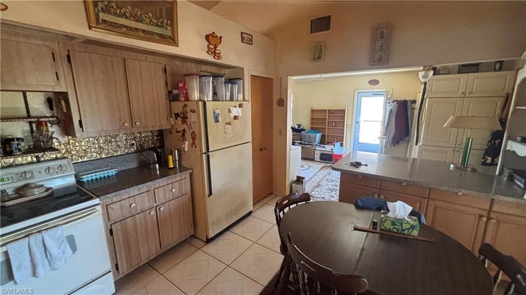 3015 6th St W, Lehigh Acres, FL 33971 Photo