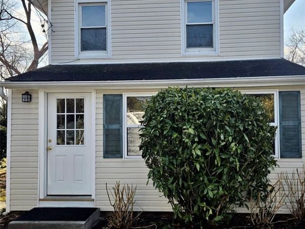 190 W Pulaski Road, Huntington Station, NY 11746