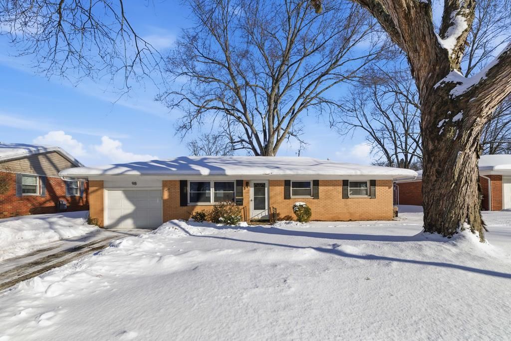 98 Tamarac Dr, Mansfield, OH 44904 Main Photo