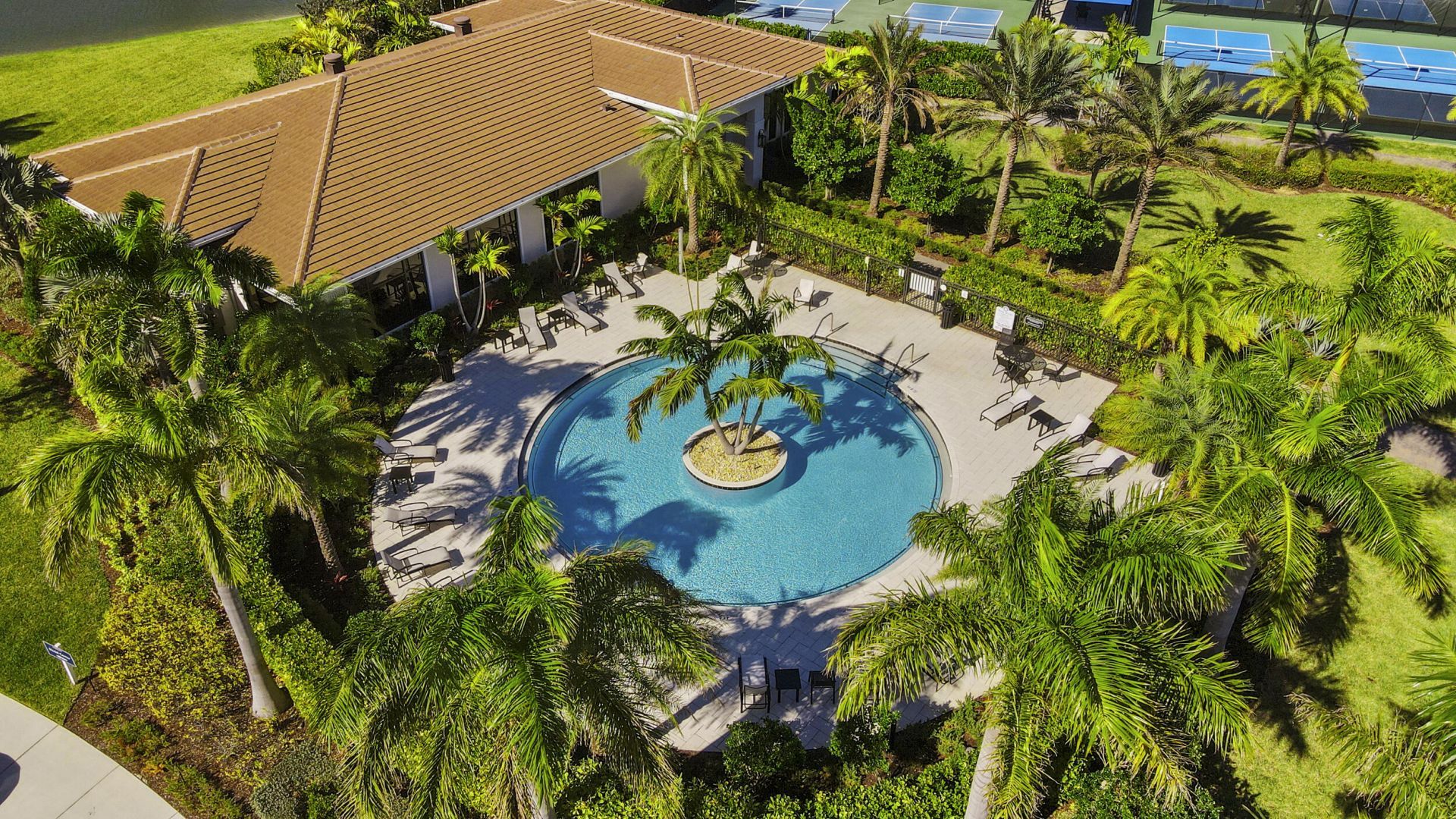 9091 SW Arco Way, Port Saint Lucie, FL 34987 Photo