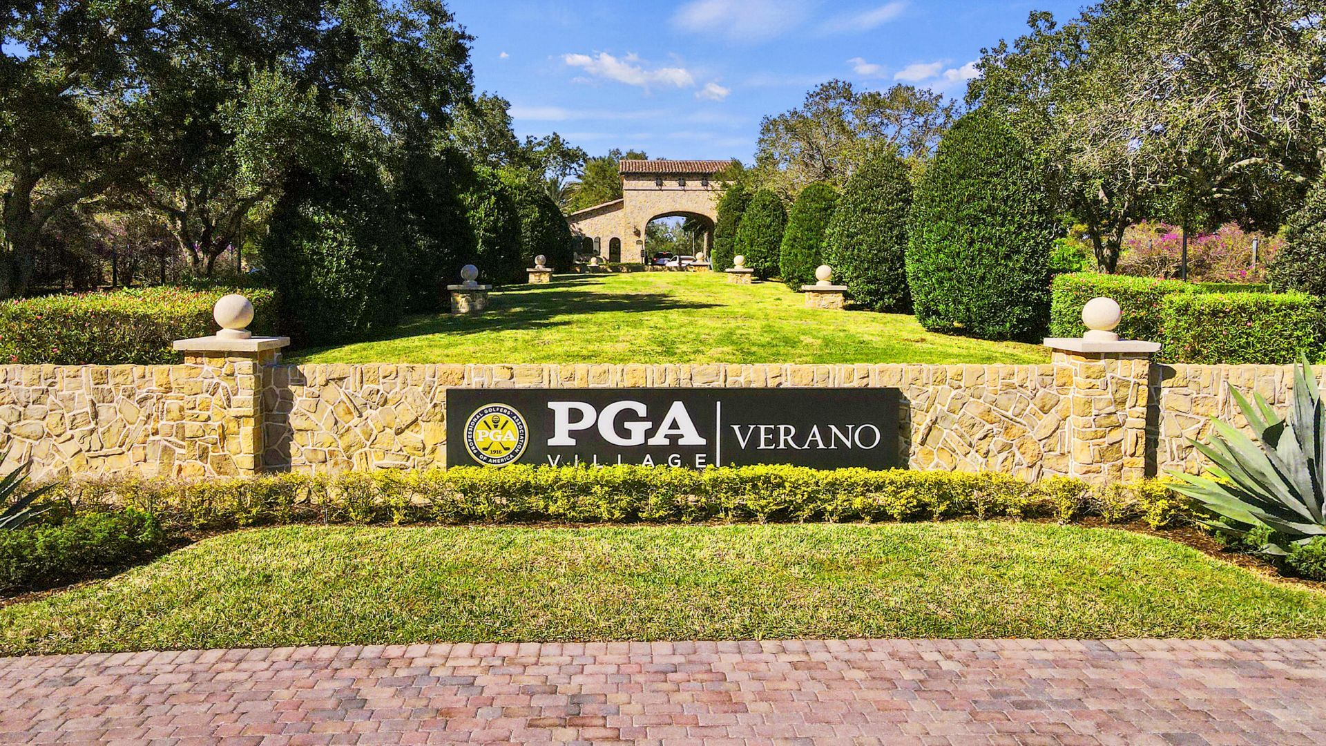 9091 SW Arco Way, Port Saint Lucie, FL 34987 Photo