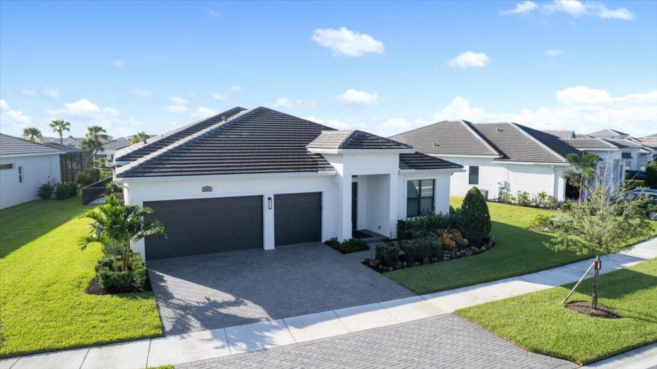 9091 SW Arco Way, Port Saint Lucie, FL 34987 Photo
