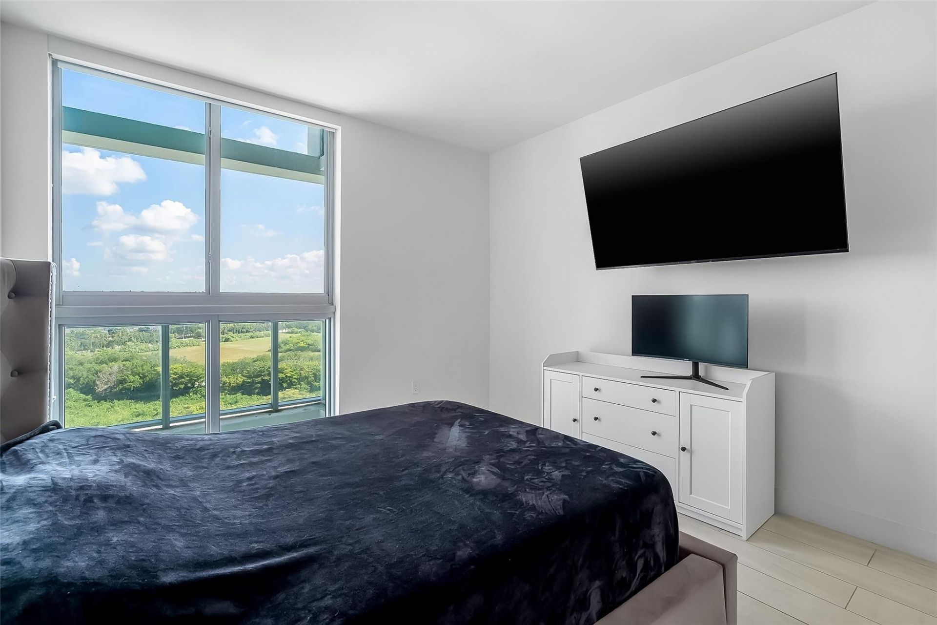 2000 Metropica Way, Unit 1410, Sunrise, FL 33323 Photo