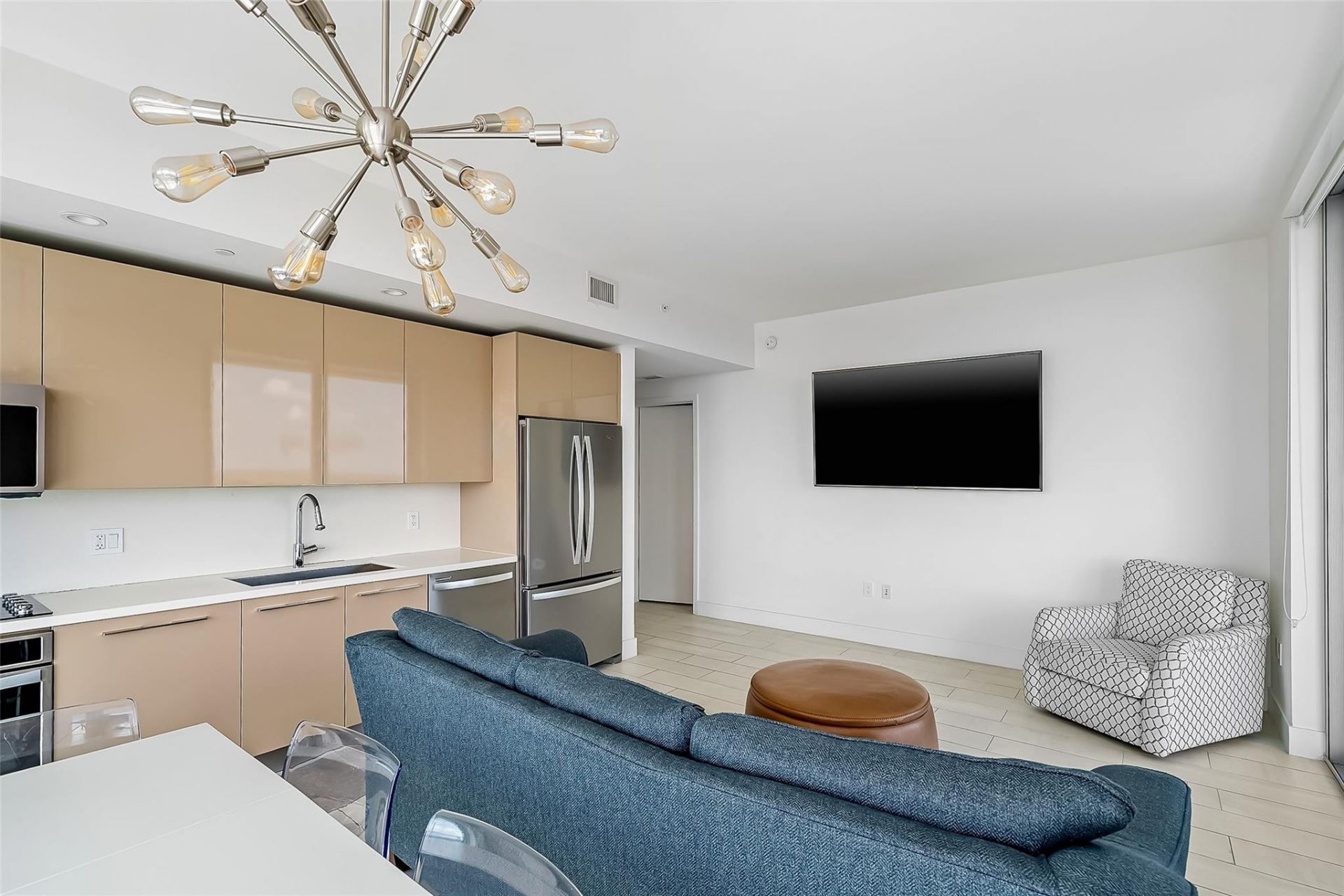 2000 Metropica Way, Unit 1410, Sunrise, FL 33323 Photo