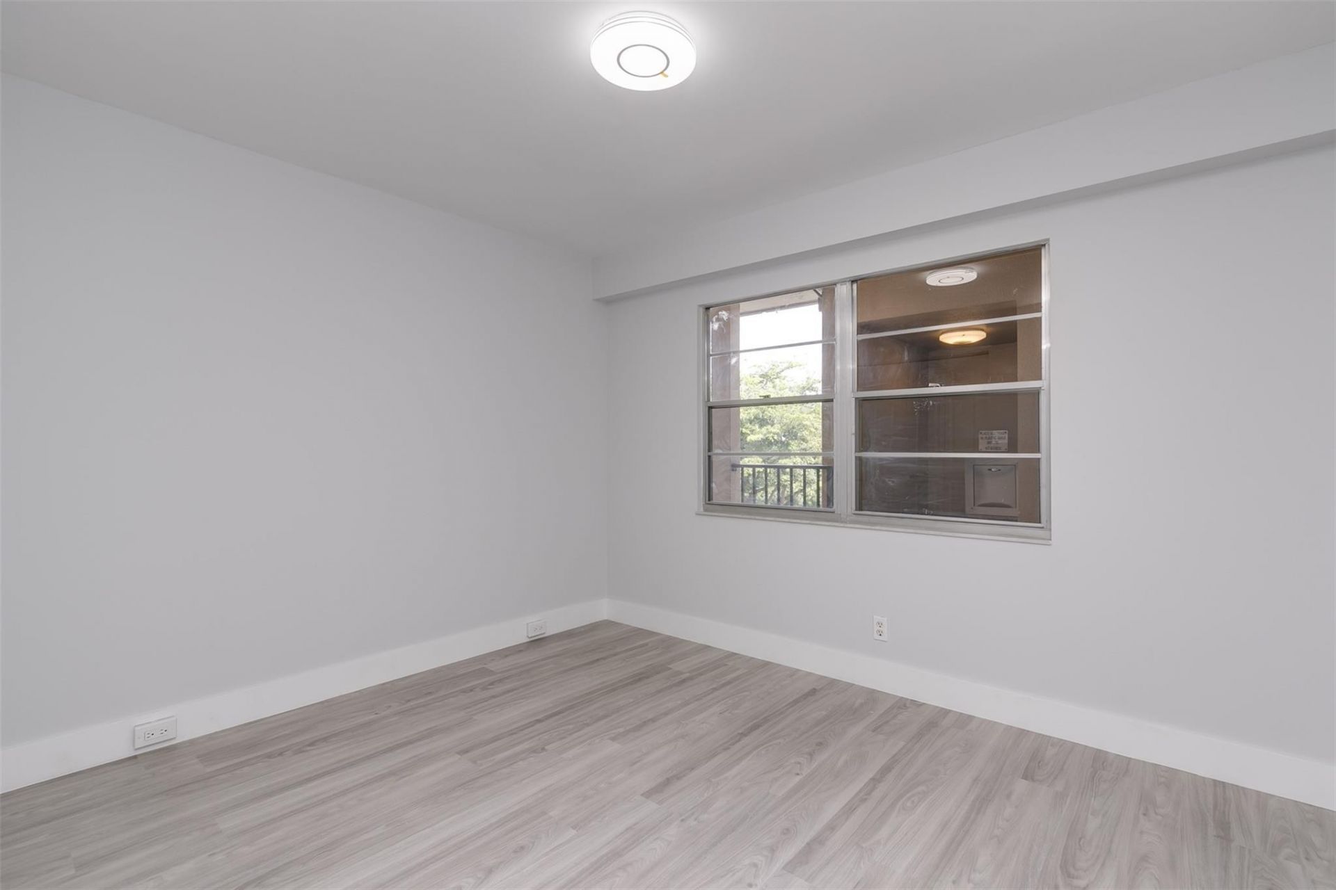 12600 SW 5th Court, Unit 408L, Pembroke Pines, FL 33027 Photo