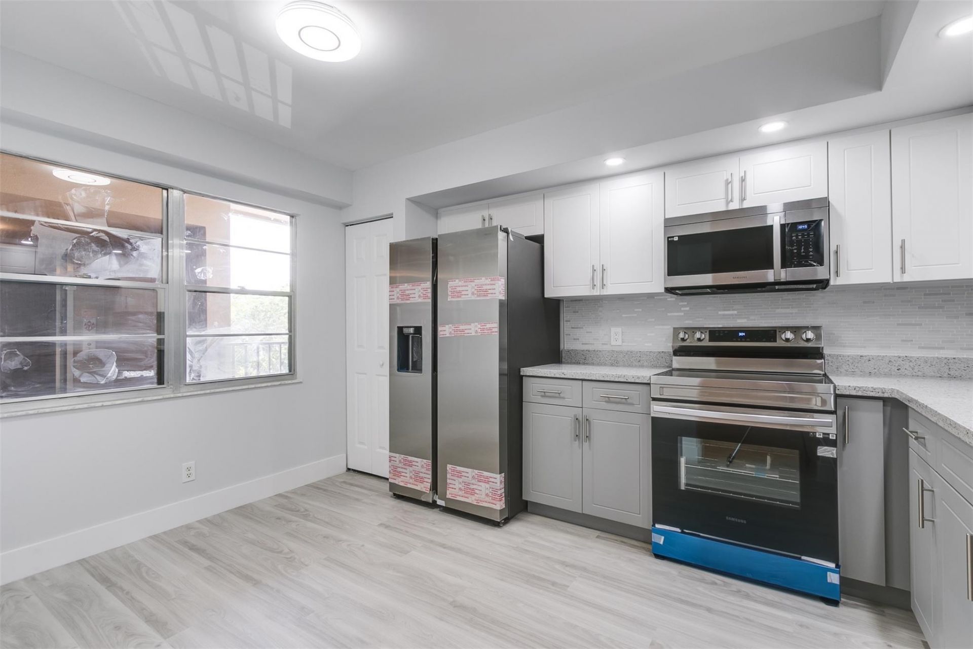 12600 SW 5th Court, Unit 408L, Pembroke Pines, FL 33027 Photo