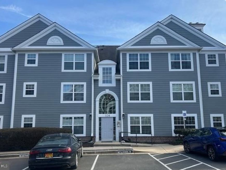 104 Kendrick Place, Unit 18, Gaithersburg, MD 20878 Main Photo