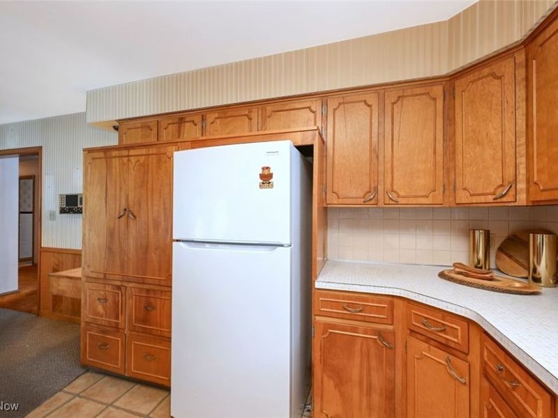 2020 Myersville Road, Akron, OH 44312 Photo 12