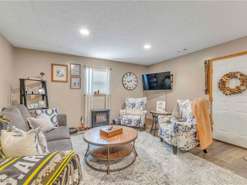 704 Black Bear Run, Lagrange, OH 44050 Photo 19