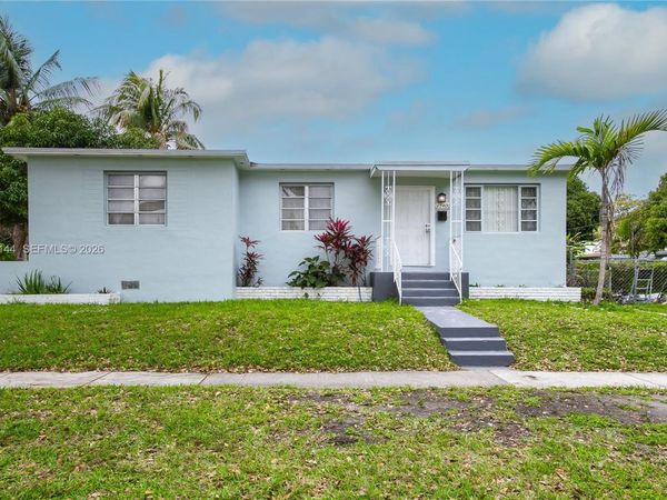 North Miami Beach, FL 33162