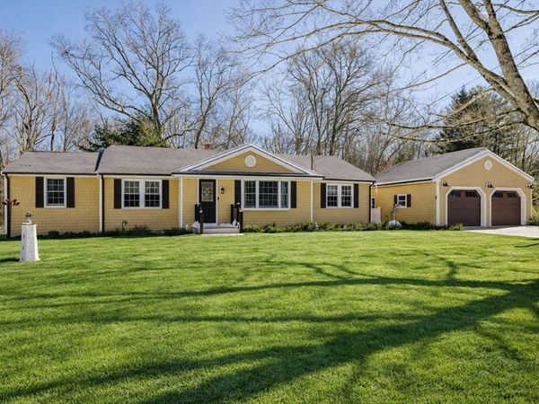 185 Moulton Street, Rehoboth, MA 02769